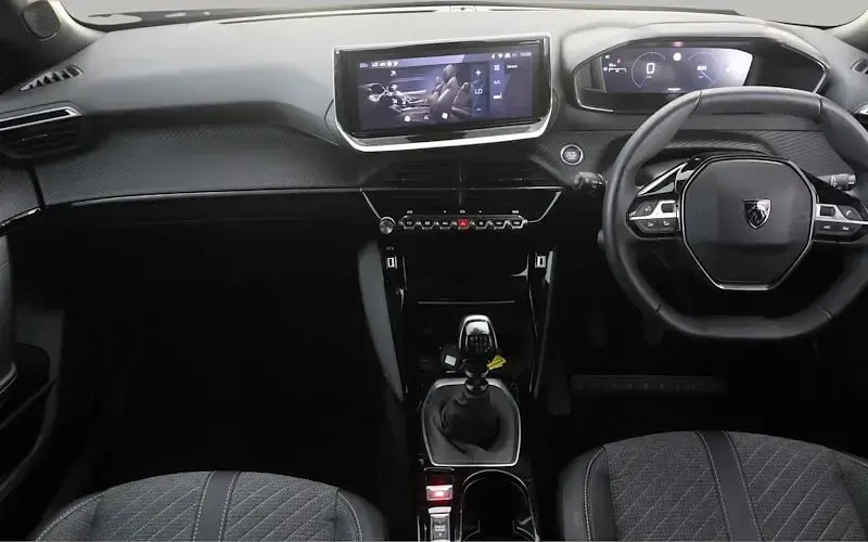 Used Peugeot 2008 Allure 131 HP (96 kW) 2025 Grey SUV