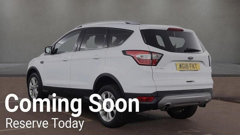 Usado Ford Kuga Titanium 120 HP (88 kW) 2018 Branco SUV