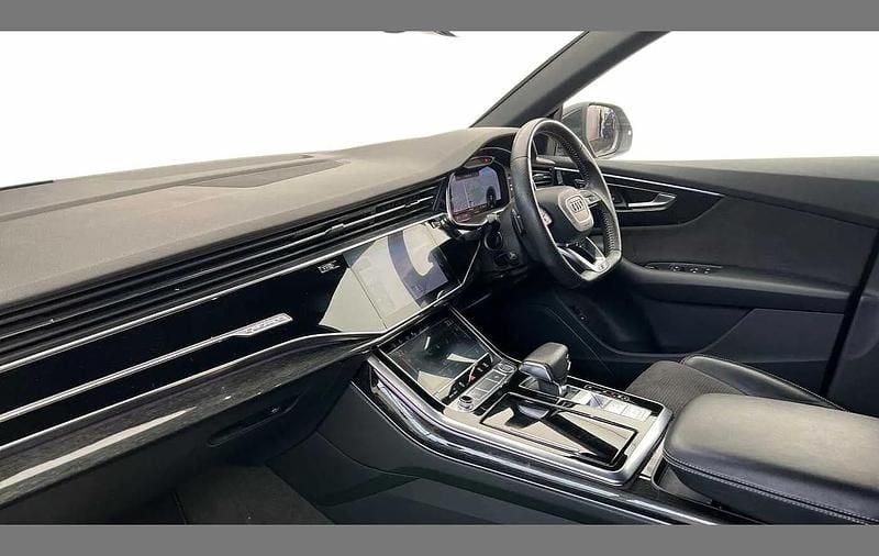 Used Audi Q8 S-Line 281 HP (206 kW) 2019 Black SUV