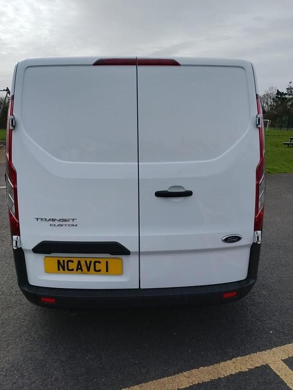 Used Ford Transit Custom 100 HP (73 kW) 2015 White Van