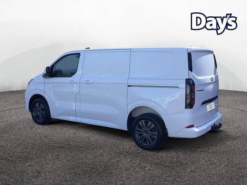 Used Ford Transit Custom Limited 150 HP (110 kW) 2024 White Van