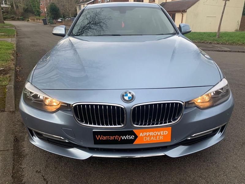 Used BMW 320 Luxury Line 2013 Blue Sedan