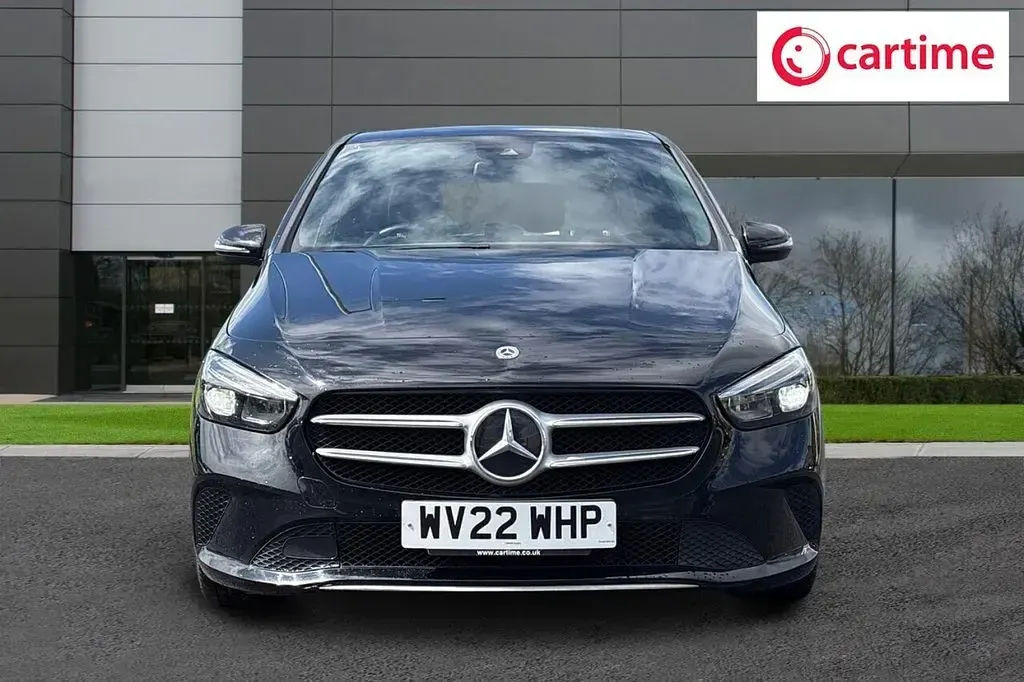 Used Mercedes B200 150 HP (110 kW) 2022 Black Hatchback
