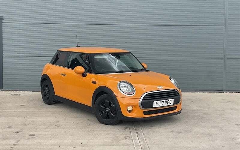 Used 2016 Mini ONE Hatch Hatchback | £8,975 (Fair price) - Image 1/4