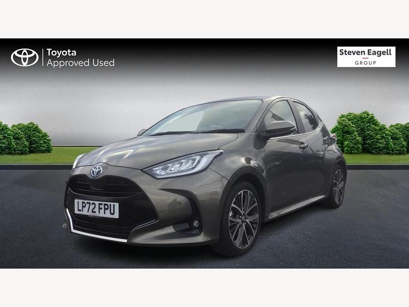 Used Toyota Yaris Hybrid 116 HP (85 kW) 2022 Bronze Hatchback