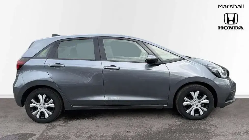 Used Honda Jazz Hybrid 109 HP (80 kW) 2023 Grey Hatchback