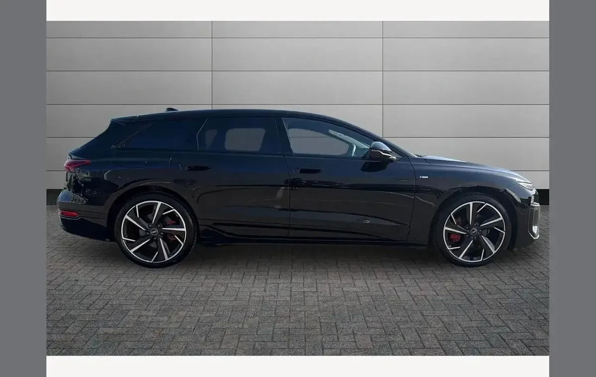 Used Audi A6 e-tron S-Line 210 kW (286 HP) 2026 Black Estate