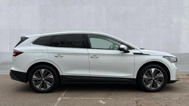 Used Skoda Enyaq iV 210 kW (286 HP) 2024 Moon white SUV