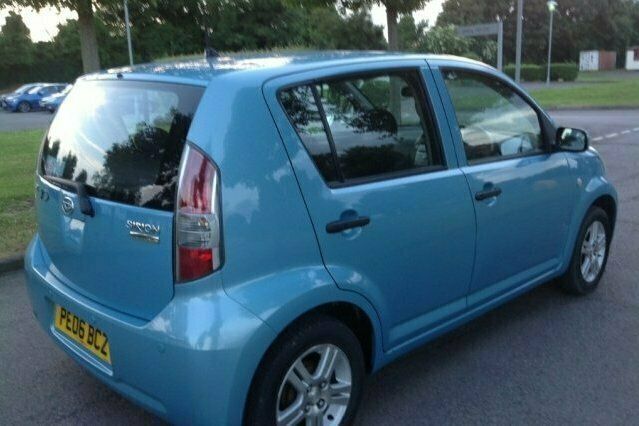 Used Daihatsu Sirion 68 HP (50 kW) 2006 Hatchback