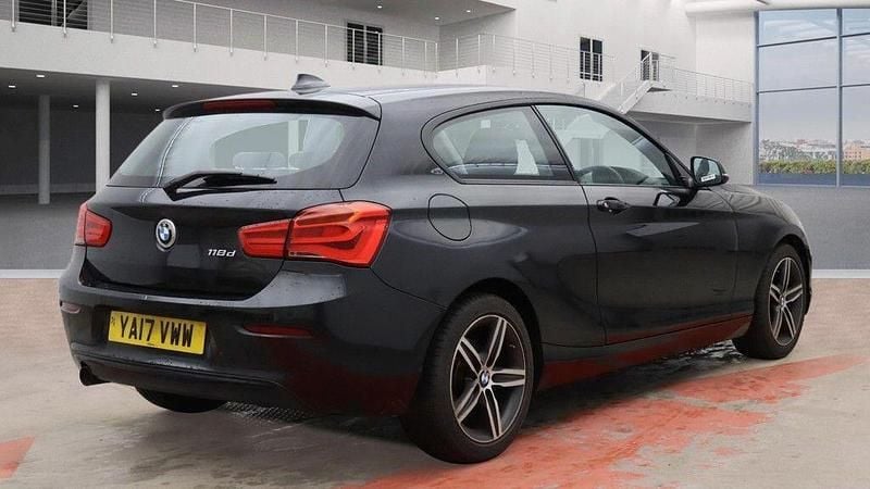 Used BMW 118 Sport Line 2017 Black Hatchback