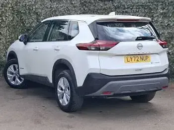Used Nissan X-Trail Acenta Premium 204 HP (150 kW) 2023 White SUV