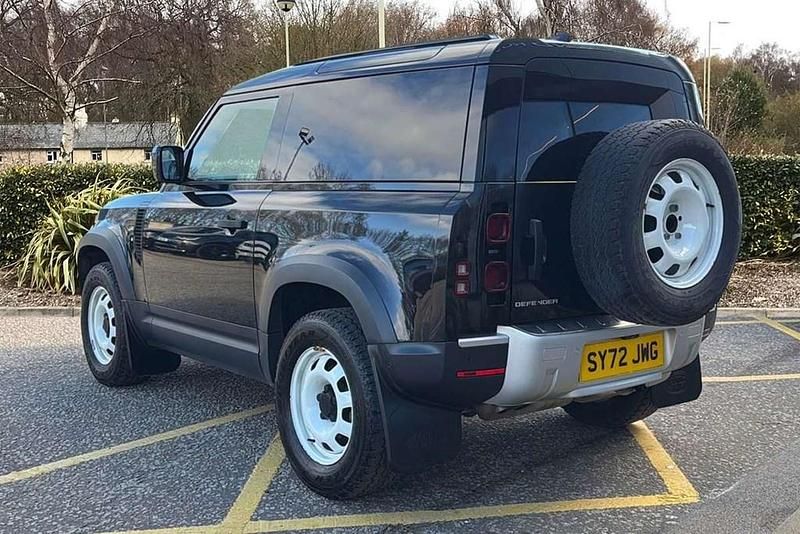 Used Land Rover Defender 246 HP (180 kW) 2022 Black SUV