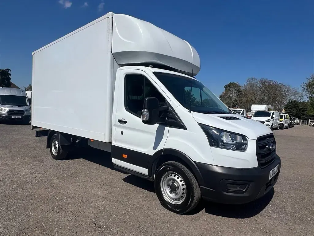 Used Ford Transit 130 HP (95 kW) 2022 White Cabriolet