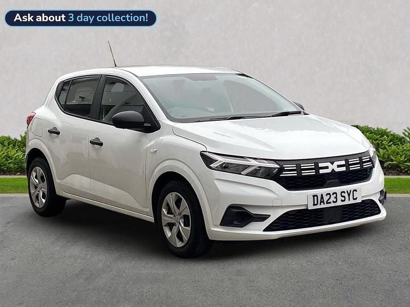 White Used 2023 Dacia Sandero Essentiel Hatchback | £9,889 (Good price) - Image 1/4