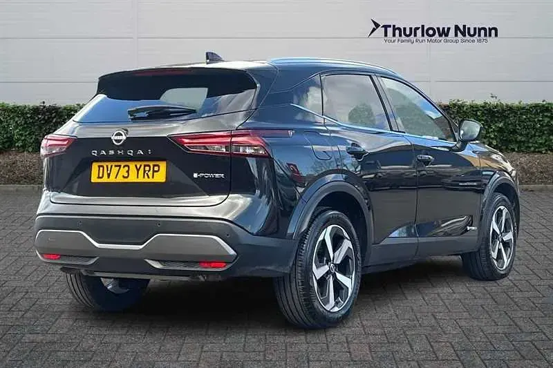 Used Nissan Qashqai N-Connecta 190 HP (139 kW) 2023 Black SUV