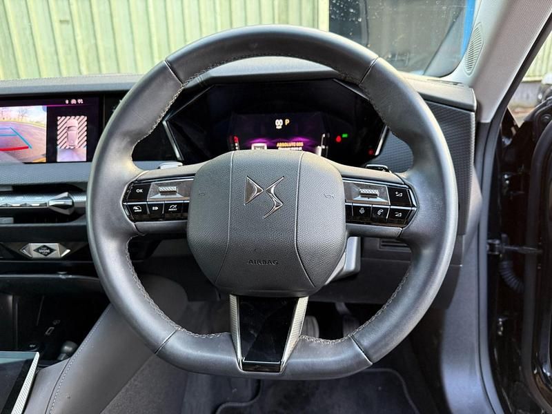 Used DS Automobiles DS4 Trocadero 180 HP (132 kW) 2023 Black Hatchback