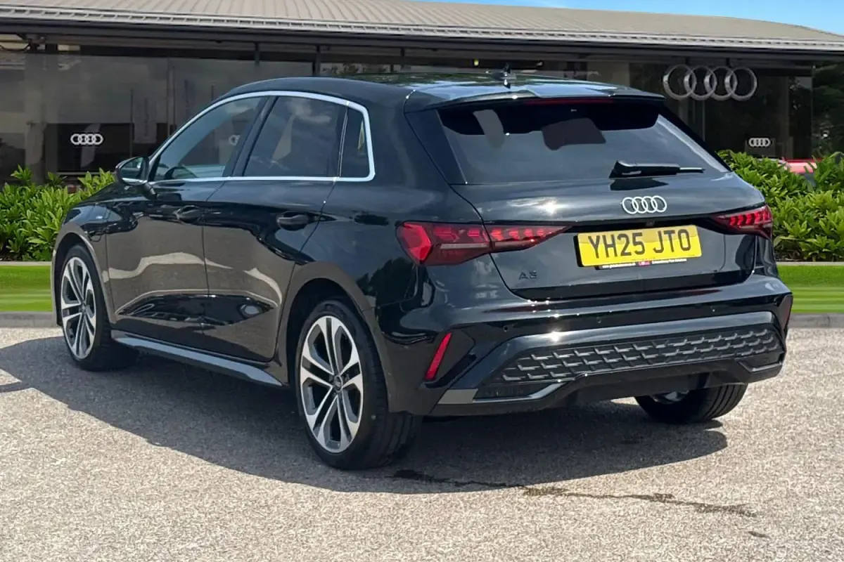 Used Audi A3 e-tron S-Line 204 HP (150 kW) 2025 Black Hatchback