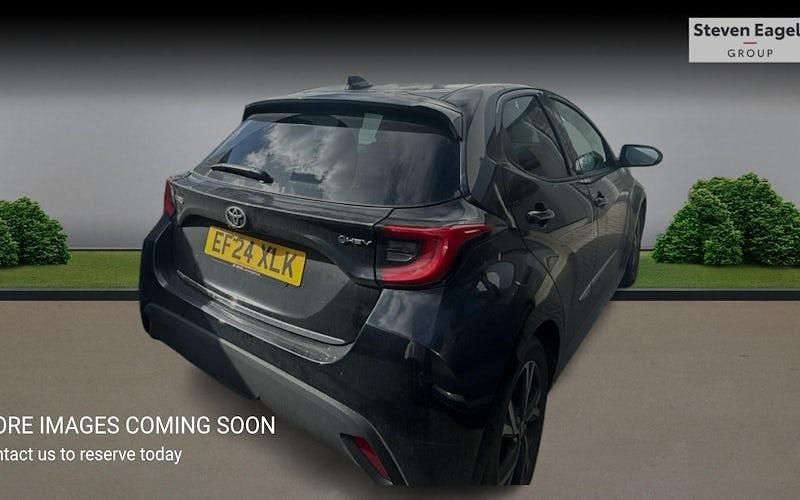 Used Toyota Yaris Hybrid Design 116 HP (85 kW) 2026 Hatchback