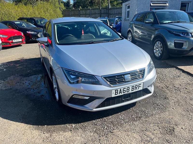 Begagnad Seat Leon FR 2019 Silver Halvkombi