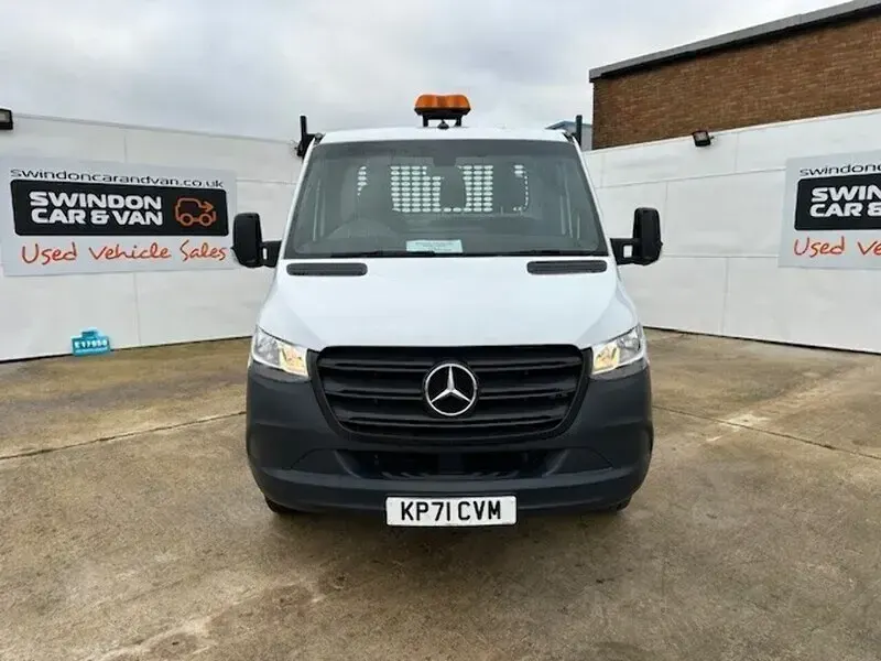 Used Mercedes Sprinter Progressive 150 HP (110 kW) 2022 White Van