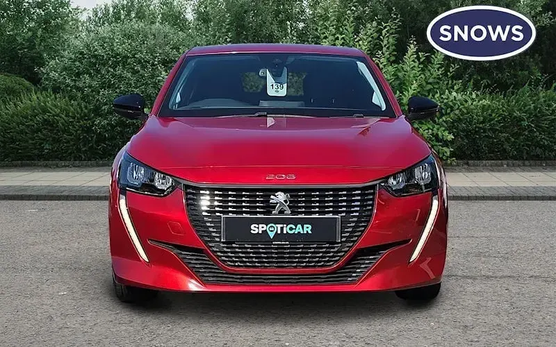 Used Peugeot 208 Allure+ 102 HP (75 kW) 2023 Red Hatchback