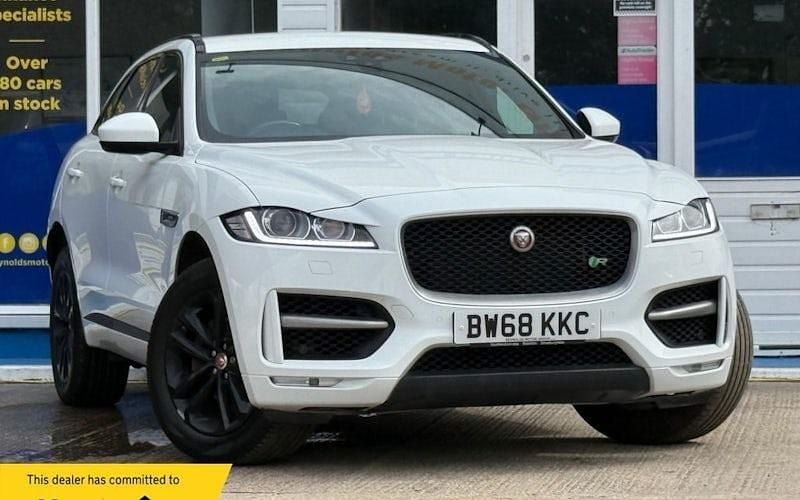 White Used 2019 Jaguar F-Pace R-Sport SUV | £17,250 (Good price) - Image 1/4