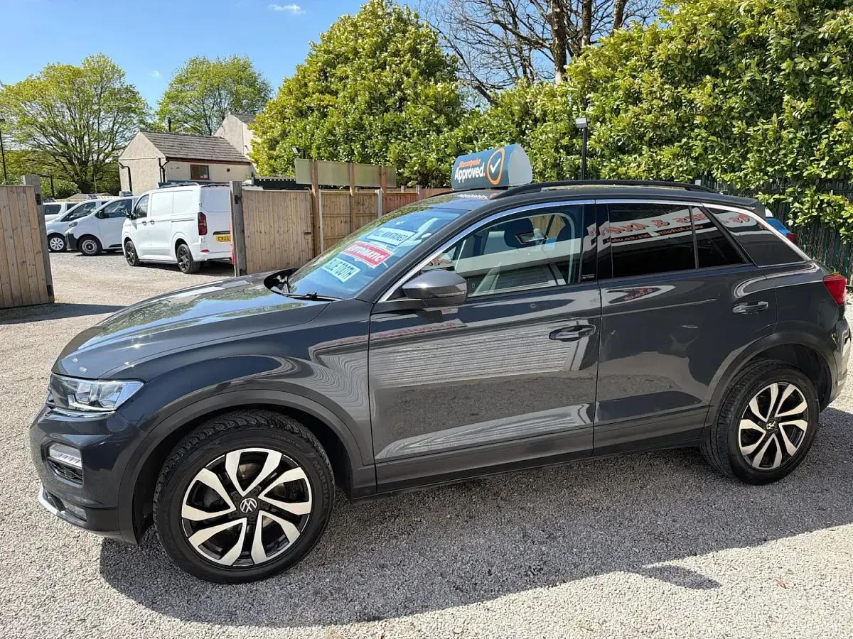 Used VW T-Roc Active 150 HP (110 kW) 2021 Grey SUV