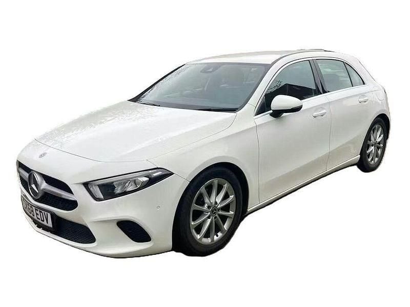 Used Mercedes A180 Executive 116 HP (85 kW) 2018 White Hatchback