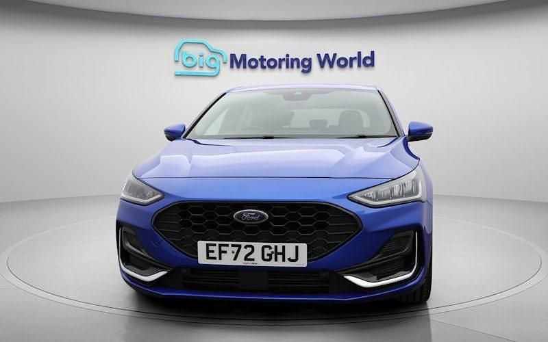 Used Ford Focus ST-Line 125 HP (91 kW) 2022 Blue Hatchback