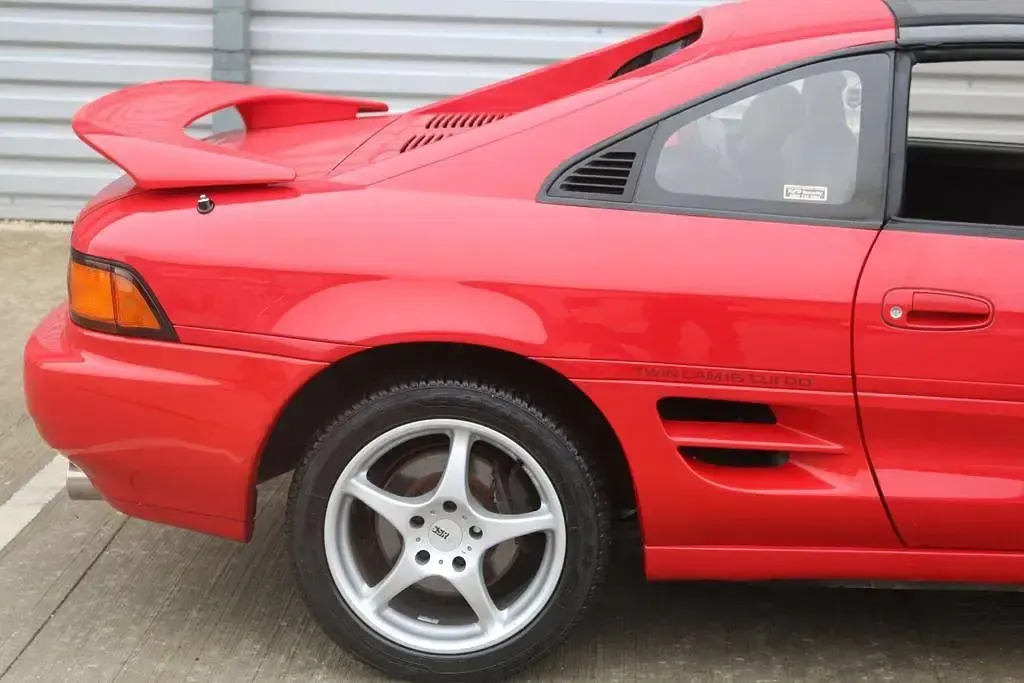 Used Toyota MR2 GT 140 HP (102 kW) 2002 Cabriolet