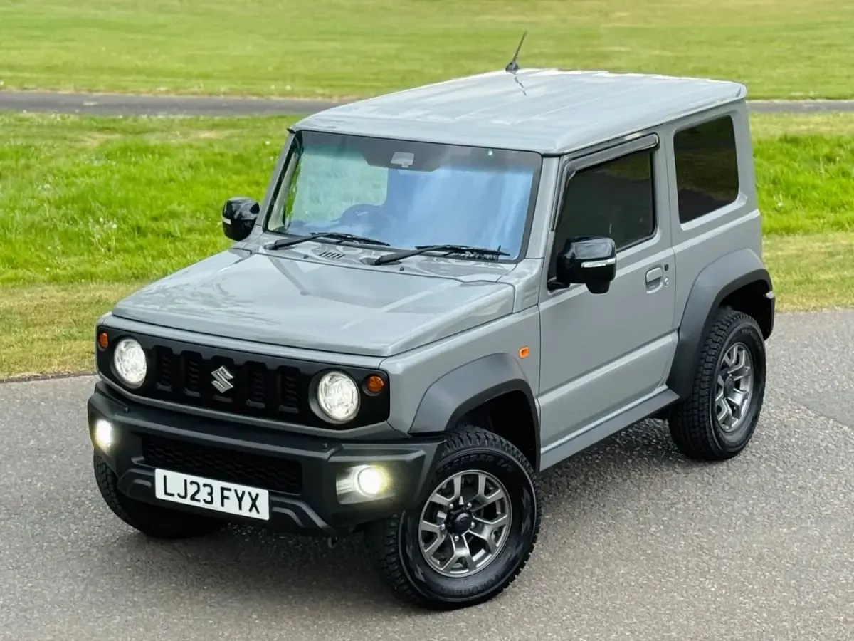 Używany Suzuki Jimny 2023 Szary SUV