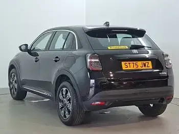 Used Fiat 600 100 HP (73 kW) 2025 Black SUV