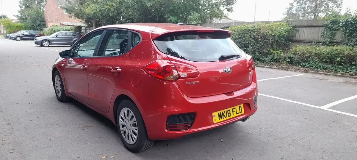 Used Kia Ceed 136 HP (100 kW) 2018 Red Hatchback