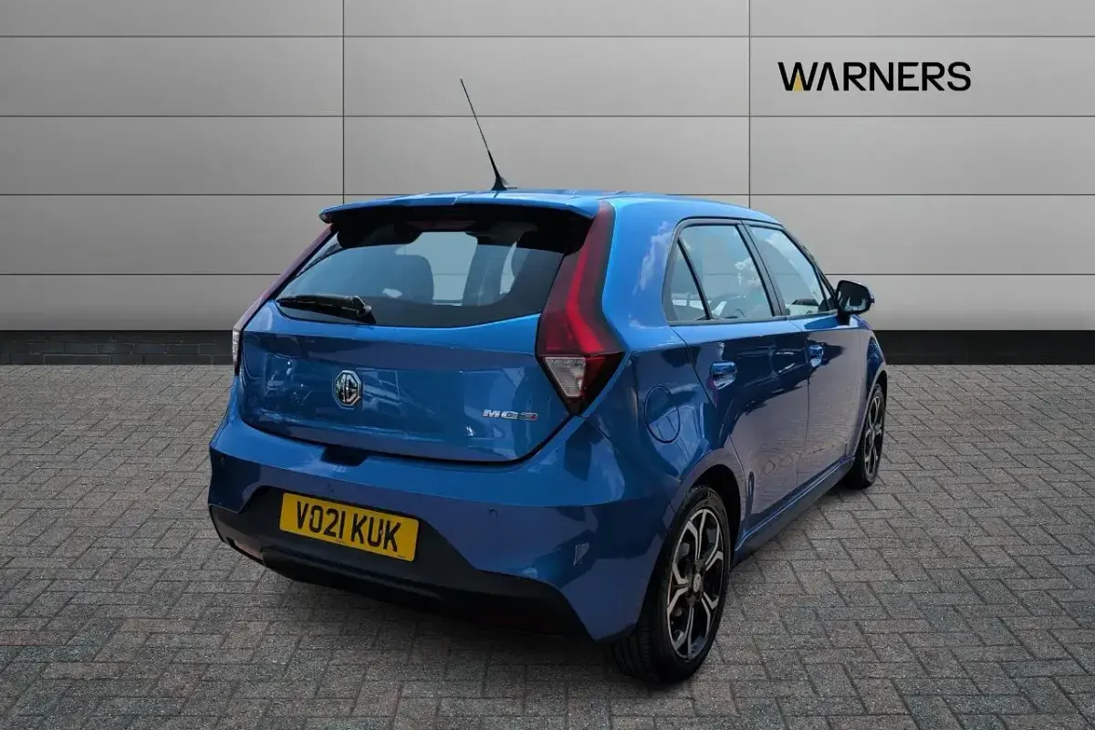 Used MG MG3 Excite 105 HP (77 kW) 2021 Blue Hatchback