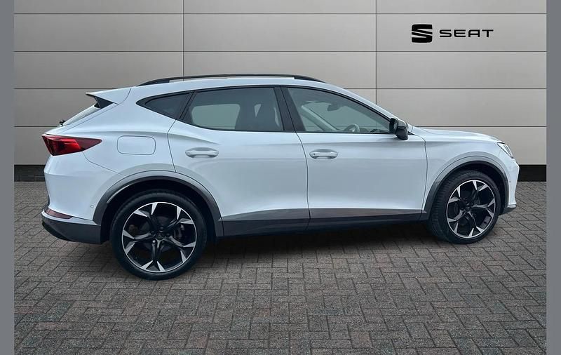 Used Cupra Formentor 200 HP (147 kW) 2022 White SUV