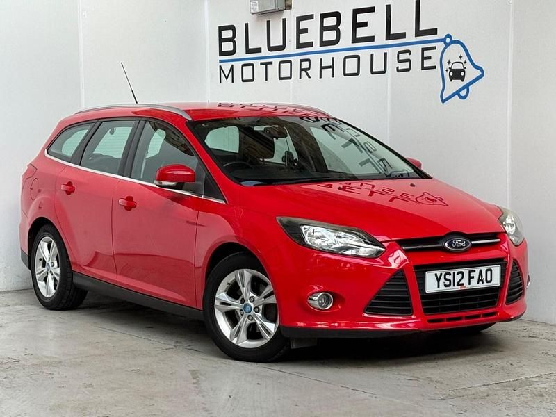 Used Ford Focus Zetec 2012 Red Estate