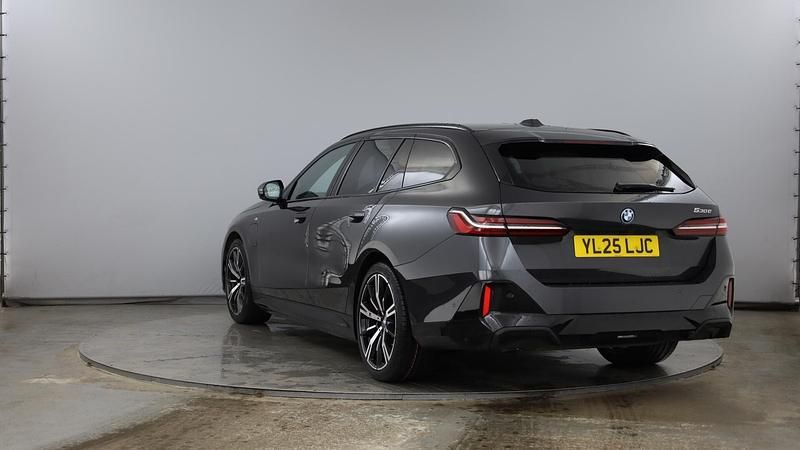 Used BMW 530e M Sport 295 HP (216 kW) 2025 Grey Estate
