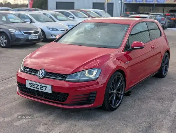 Used VW Golf VII GTD 2014 Red Hatchback