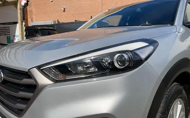 Used Hyundai Tucson SE 132 HP (97 kW) 2015 Silver SUV