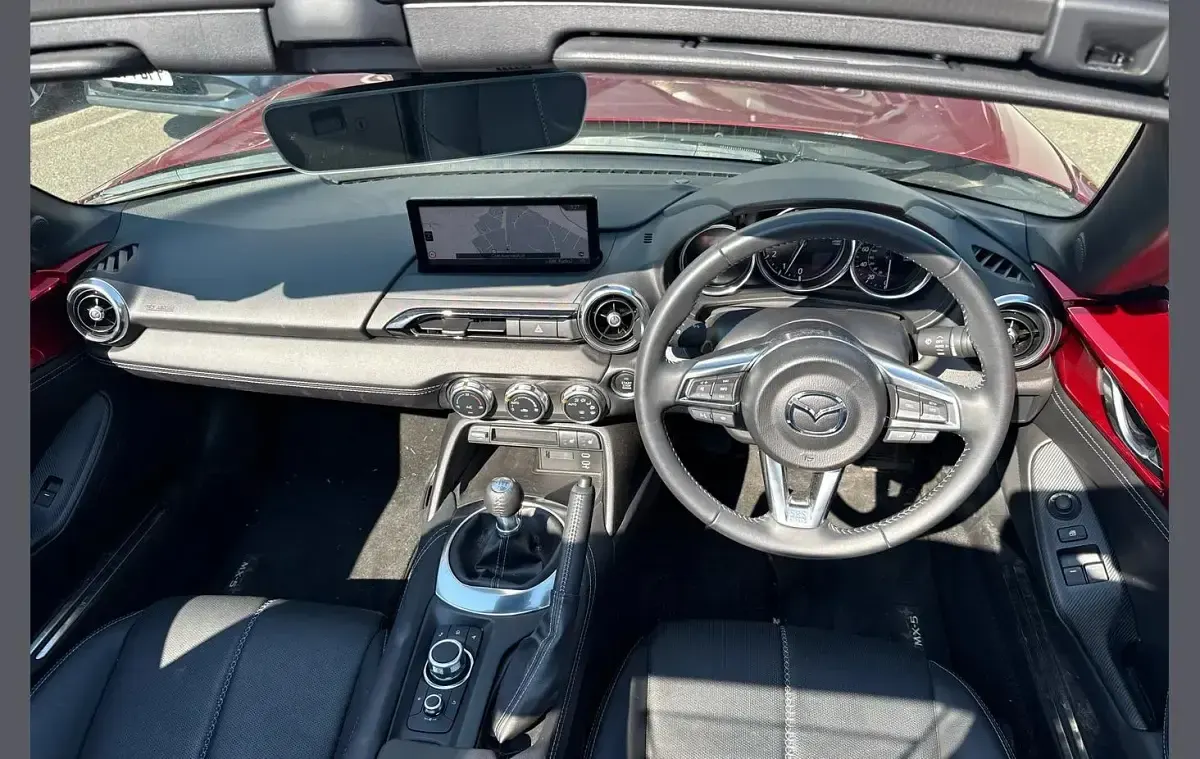 Used Mazda MX5 Exclusive-Line 184 HP (135 kW) 2024 Red Cabriolet