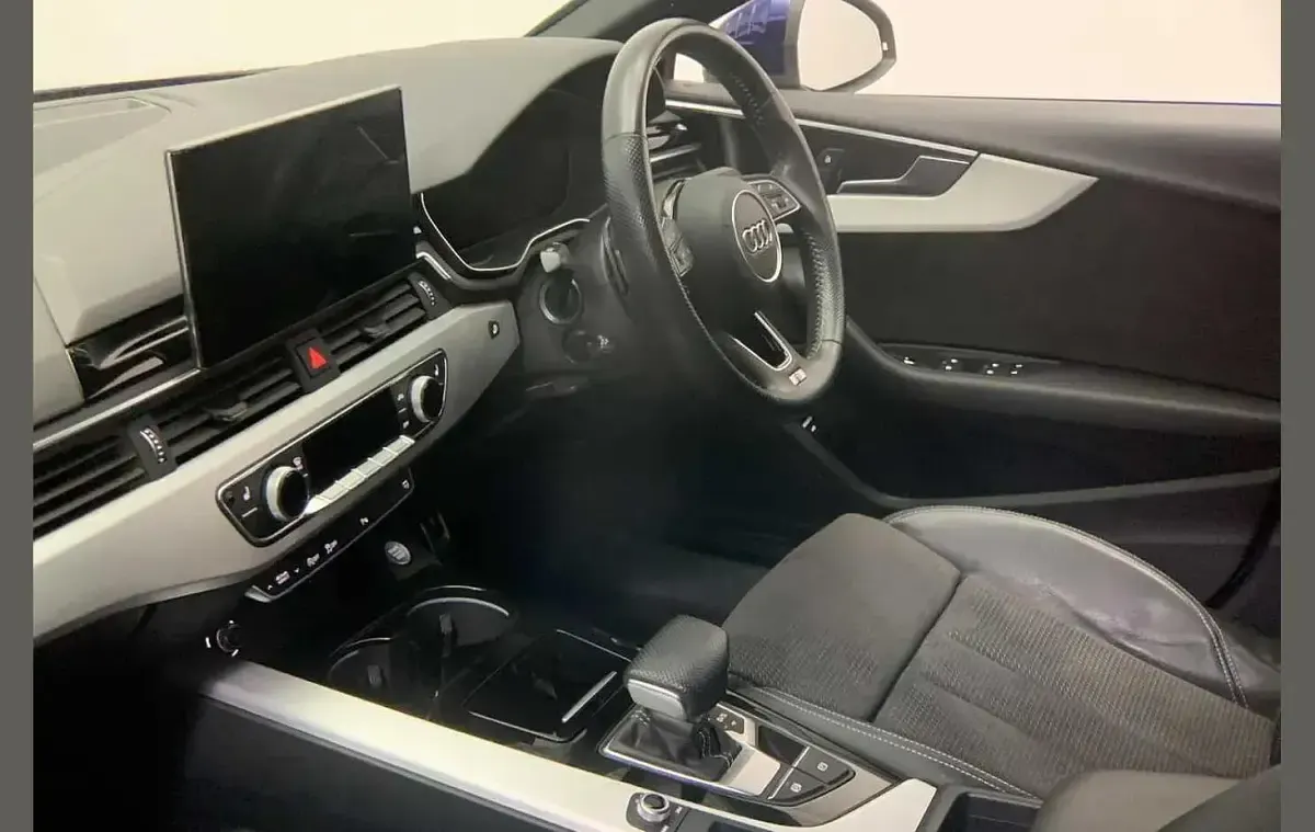 Usado Audi A5 Sportback S-Line 161 HP (118 kW) 2020 Azul Citadino