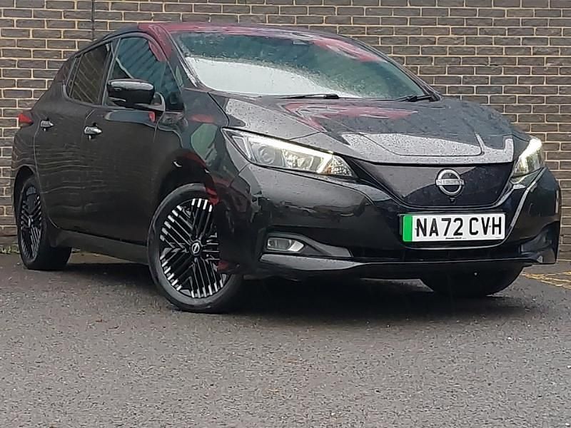 Black Used 2022 Nissan Leaf N-Connecta Hatchback | £11,498 (Fair price) - Image 1/4