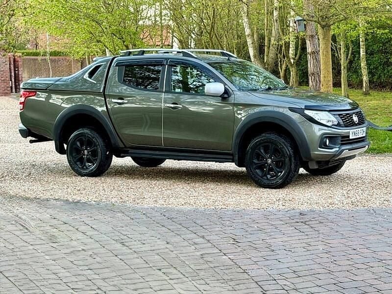 Used Fiat Fullback Cross 180 HP (132 kW) 2018 Green Pickup