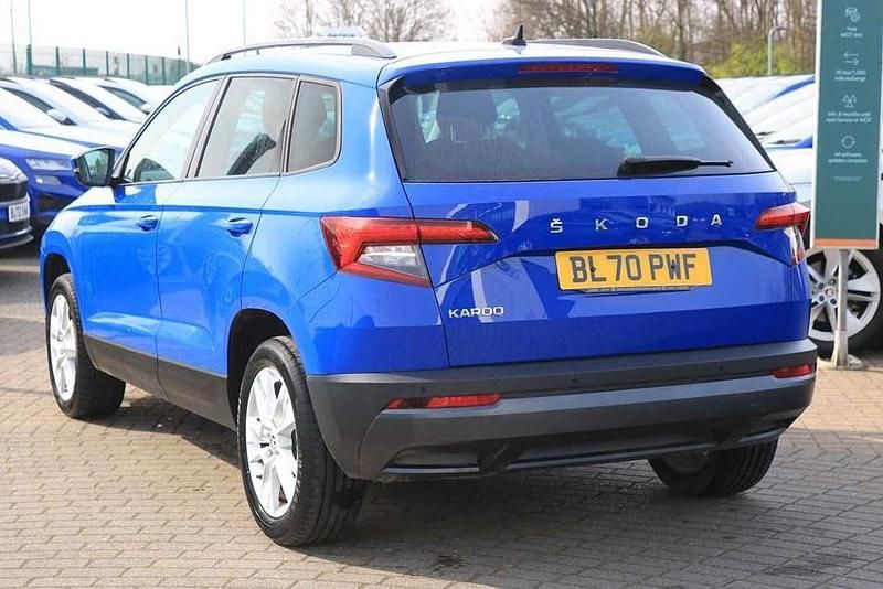 Used Skoda Karoq SE Technology 108 HP (79 kW) 2021 Blue SUV