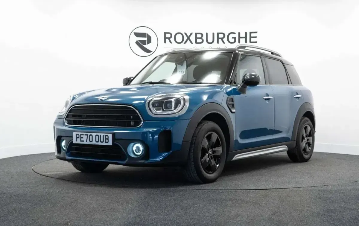 Używany Mini Cooper Countryman Classic 136 KM (100 kW) 2020 Niebieski SUV