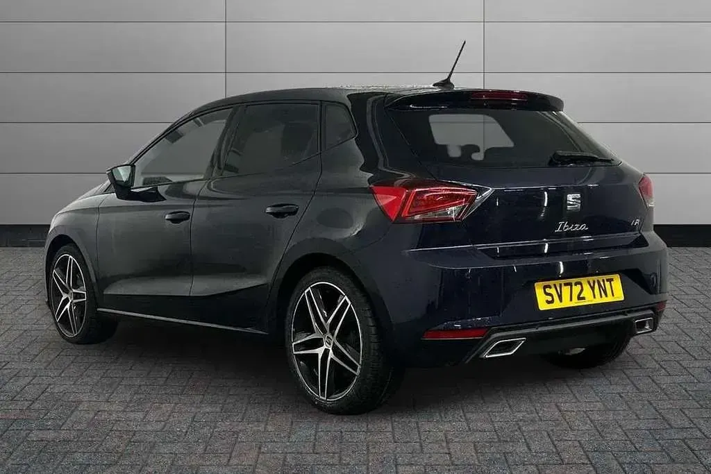 Used Seat Ibiza FR 94 HP (69 kW) 2022 Blue Hatchback