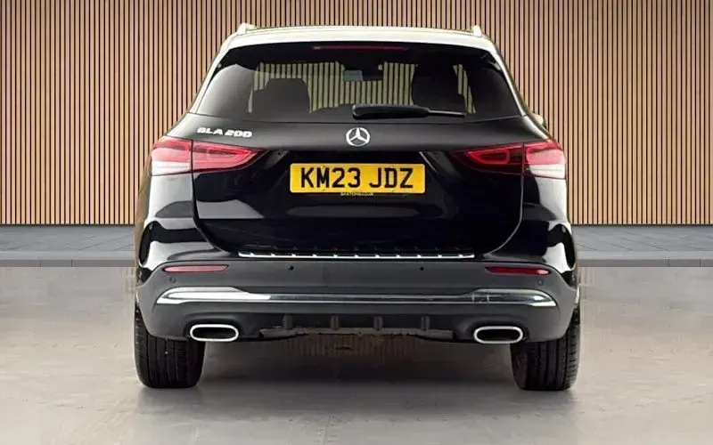 Used Mercedes GLA200 AMG Line Premium 163 HP (119 kW) 2022 Black SUV