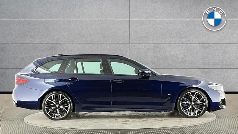 Used BMW 530 M Sport 282 HP (207 kW) 2022 Blue Estate