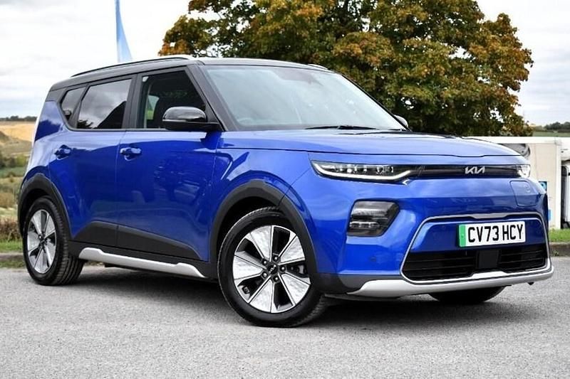 Blue Used 2023 Kia Soul EV 2 SUV | £20,367 (Expensive) - Image 1/1
