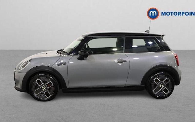 Used Mini Cooper Level 1 135 kW (184 HP) 2023 Hatchback